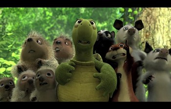 Over the Hedge Movie Poster - 17 x 11 in.