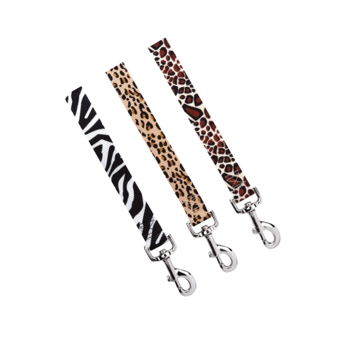 Picture of Casual Canine ZA15171 66 11 6 ft. x 1 in. Animal Print Lead Giraffe