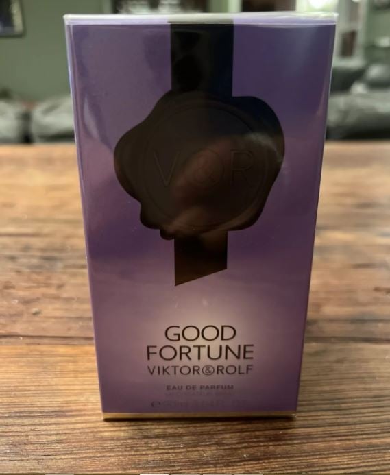 Picture of Viktor & Rolf VR78899 Good Fortune by Viktor & Rolf 3.04 oz EDP Perfume for Women   In Box 1 PCS