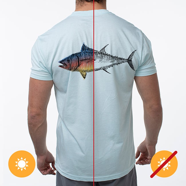 I0108140 Classic Crew Tee Big Fish T-Shirt for Men, Ice Blue - Medium