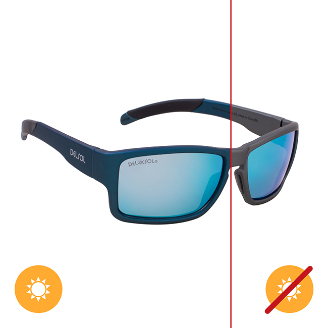 I0108317 Unisex Solize Never Gonna Leave Sunglasses - Charcoal to Blue
