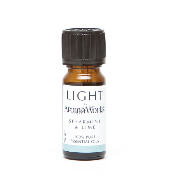 Picture of Aromaworks I0113590 0.33 oz Light Essential Oil with Spearmint & Lime for Unisex