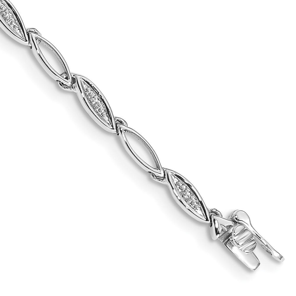 Picture of Finest Gold 14K White Gold Diamond 7.5 in. Oval Link Bracelet