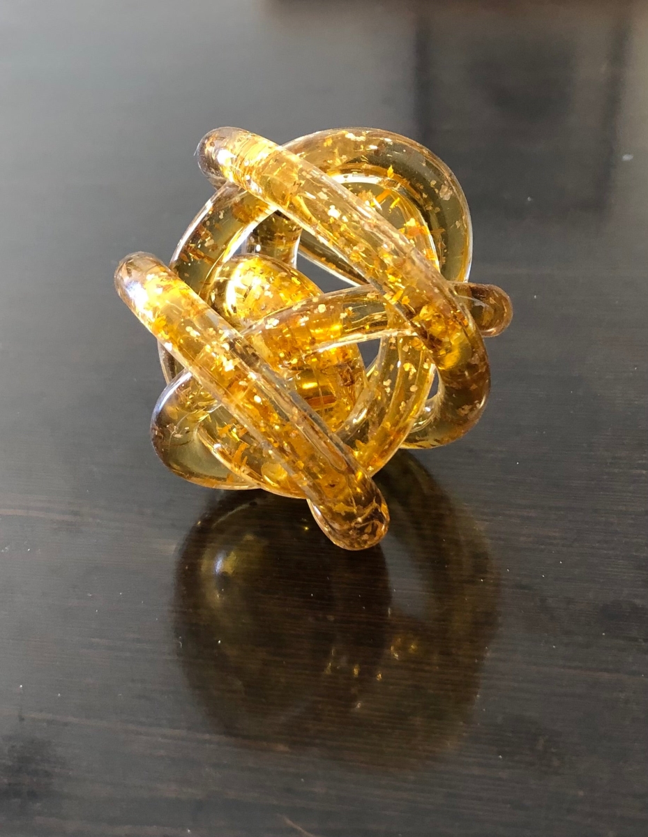 18010-04 Amber Knot Table Decor