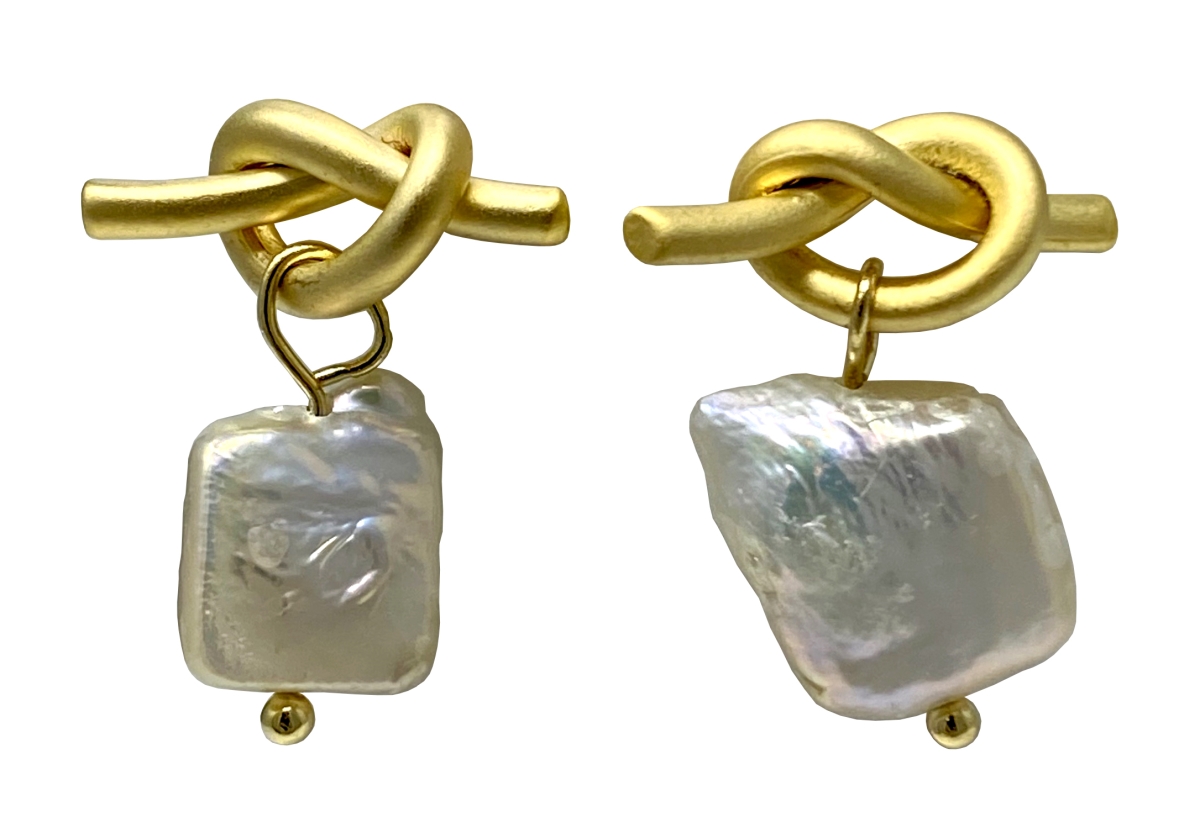 Picture of Y2 YZJ23 4 x 3.15 in. 0.65 oz Love Knot with Square Pearl Earrings in Gold Tone