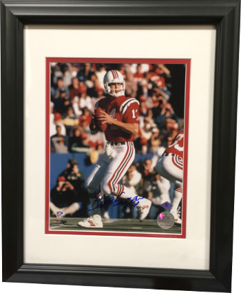 Picture of Athlon CTBL-017770 Steve Grogan Signed New England Patriots 8 x 10 Photo Custom Framed - Red Jersey Passing