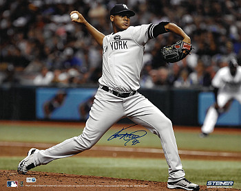 CTBL-017834 Ivan Nova Signed New York Yankees Photo - Horizontal Pitching - MLB Hologram - 16 x 20