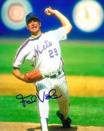 Picture of Athlon CTBL-016596 Frank Viola Signed New York Mets Photo - Arm Up Pitching - 8 x 10