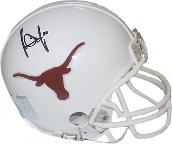 Picture of RDB Holdings & Consulting CTBL-017210 Vince Young Signed Texas Longhorns Riddell Black Signature No.10 Mini Helmet