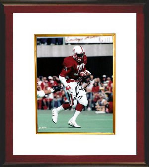 CTBL-WW4570 8 x 10 in. Mike Rozier Signed Nebraska Cornhuskers Photo Custom Framed