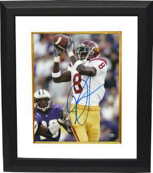 CTBL-BW7469 Dwayne Jarrett Signed USC Trojans 8 x 10 Photo Custom Framed - Jarrett Hologram