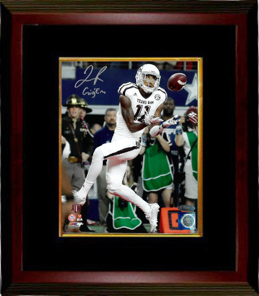 Picture of RDB Holdings & Consulting CTBL-MB21337 Josh Reynolds Signed Texas A & M Aggies 8 x 10 in. Custom Framed Photo