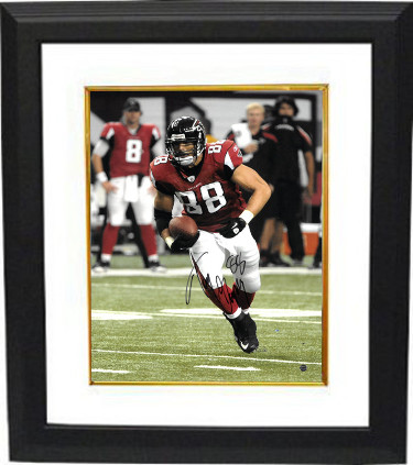 CTBL-BW21849 16 x 20 in. Tony Gonzalez Signed Atlanta Falcons Photo Custom Framed No.88 -  RDB Holdings & Consulting, CTBL_BW21849