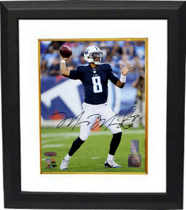 Picture of Athlon Sports CTBL-BW22033 Marcus Mariota Signed Tennessee Titans 8 x 10 Photo Custom Framed No.8 - Navy Jersey - Mariota & Tri-Star Holograms