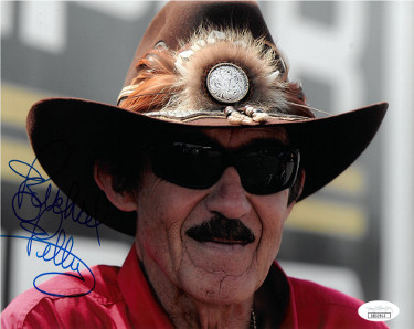 CTBL-022874 8 x 10 in. Richard Petty Signed NASCAR Photo, JSA Hologram No. DD32913 - Red Shirt