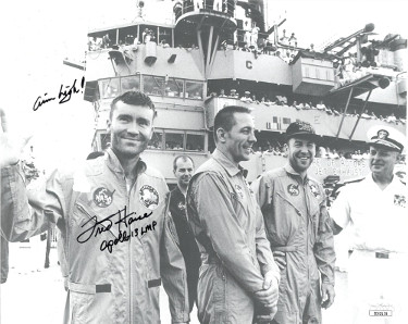 CTBL-024808 Fred Haise Signed NASA Astronaut & Pilot Vintage B&W 8 x 10 in. Photo Apollo 13 LMP Aim High- JSA Hologram No.EE62179