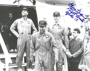 CTBL-024796 Gerry & Gerald Griffin Signed Vintage B&W 8 x 10 in. Photo Flight Director Apollo 13- JSA Hologram No.EE62167 with Jim Lovell