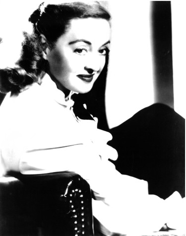 CTBL-025412 8 x 10 in. Bette Davis Unsigned Vintage Photo, Black & White