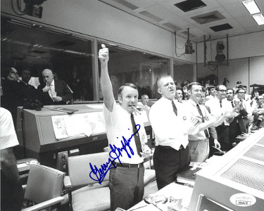 CTBL-025661 Gerald Gerry Griffin Signed Apollo13 Flight Director B&W 8 x 10 in. Photo - JSA Hologram No.EE63172
