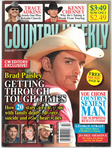 Picture of Athlon Sports CTBL-026363 Brad Paisley Signed Country Weekly Full Magazine October 19, 2009 - JSA Hologram No.DD63018