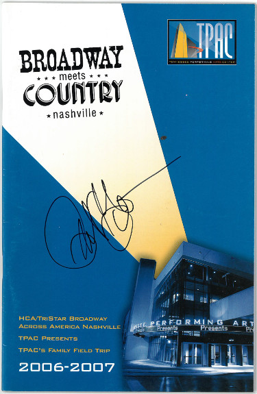 CTBL-028548 Peter Gallagher Signed 2006-2007 Broadway Meets Country Nashville TPAC Program - JSA No.KK58219