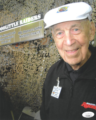 CTBL-027775 R.E. - Richard Cole Signed Doolittle Raiders WWII Weekend 8 x 10 in. Photo - JSA No.II11602 - Jimmy Doolittle Co-Pilot