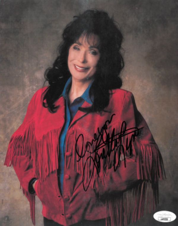 CTBL-029893 8 x 10 in. Loretta Lynn Signed Country Music Legend Photo with Love You- JSA Music Autograph, No. Ll60500 -  Athlon Sports, CTBL_029893