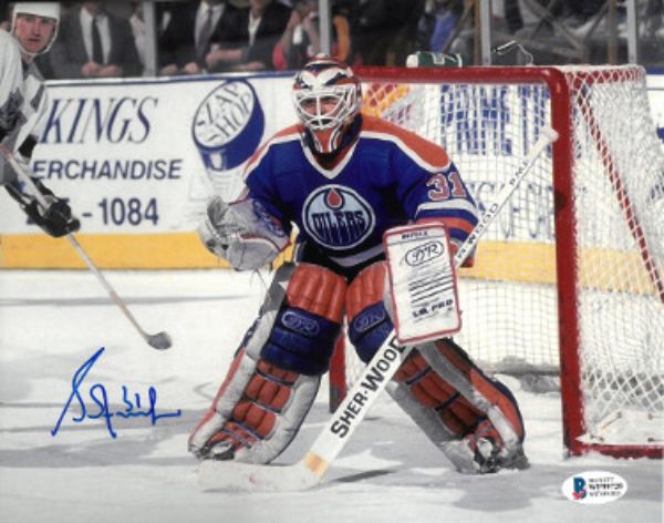 Picture of Athlon Sports CTBL-029965 8 x 10 in. Grant Fuhr Signed Edmonton Oilers Photo No. 31- Beckett Witnessed Autograph Photo