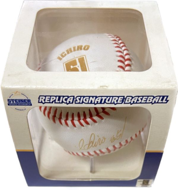 Picture of RDB Holdings & Consulting CTBL-022489 Ichiro Suzuki Replica Signature No. 51 with Display Cube & Case Steiner Sports Baseball