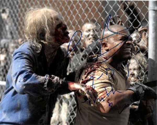 CTBL-034996 8 x 10 in. Irone Singleton Signed the Walking Dead Theodore T-dog Douglas Photo Dual T-dog & Truth & Love - COA
