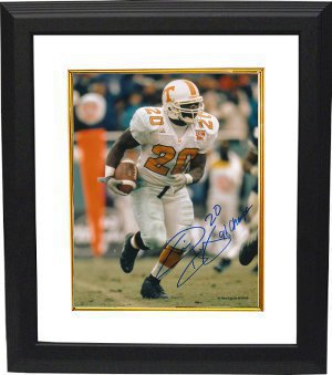 Picture of Athlon CTBL-BW4190 Travis Henry Signed Tennessee Vols 8 x 10 Photo Custom Framed 98 Champs