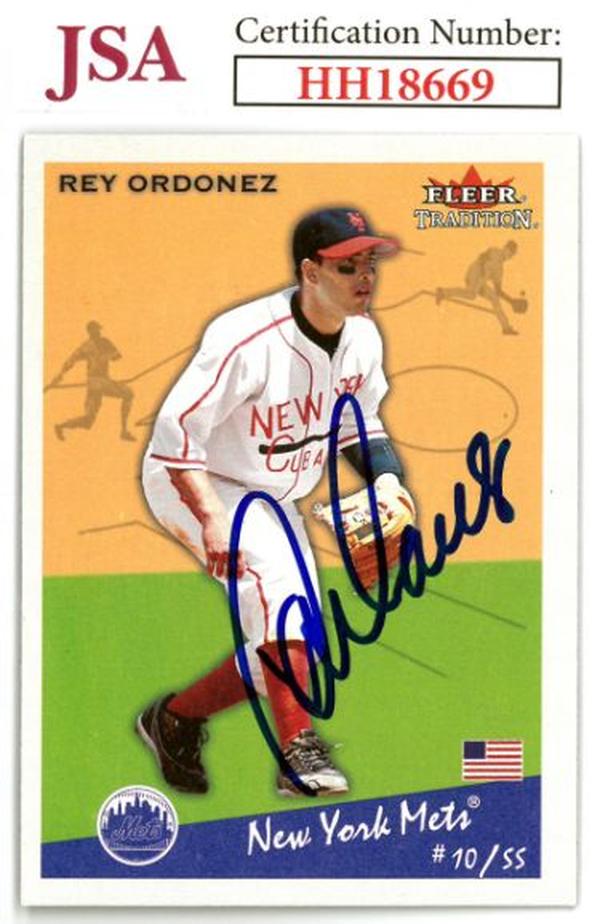 CTBL-036110 Rey Ordonez Signed 2002 Fleer Tradition Baseball on Card - Auto No.207 - JSA No.HH18669 - New York Mets