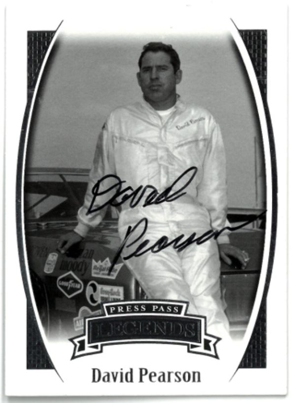 CTBL-035984 David Pearson Signed 2007 Press Pass Legends NASCAR on Card with Auto No.15