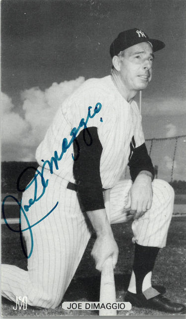 CTBL-036810 Joe DiMaggio Signed Vintage J.D. McCarthy 3.25 x 5.5 in. BW New York Yankees Photo Card HOF - Beckett Review -  RDB Holdings & Consulting, CTBL_036810