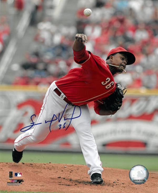 Picture of Athlon CTBL-037227 8 x 10 in. MLB Edinson Volquez Signed Cincinnati Red Photo - COA