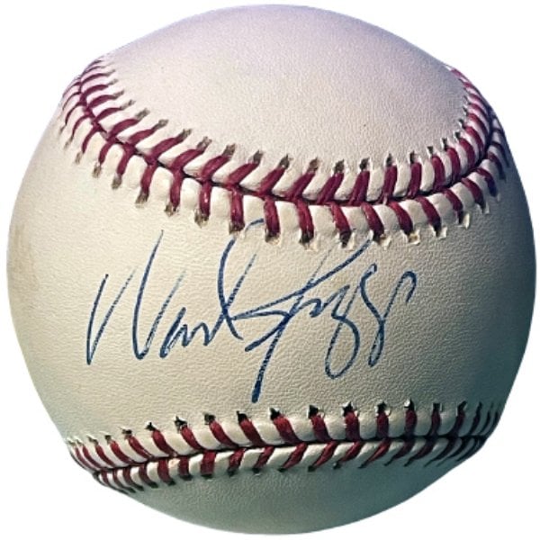 CTBL-039489 Wade Boggs Signed Official Rawlings Major League Baseball Minor Tone Spots Baseball - COA - Red Sox-Yankees-HOF-12XAS-96WSC
