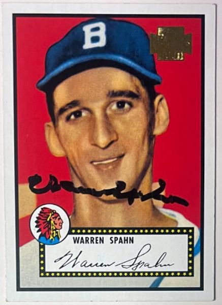 CTBL-040450 Warren Spahn Signed 2001 Topps Archives No.33 On Card Auto Boston Braves & HOF 1952 - COA