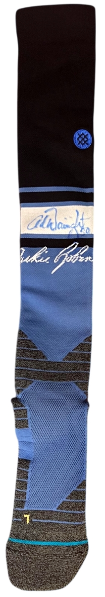 CTBL-041671 Adam Wainwright Signed MLB Baseball Mid Stance 25 in. Jackie Robinson Logo Sock - No.50 - Large