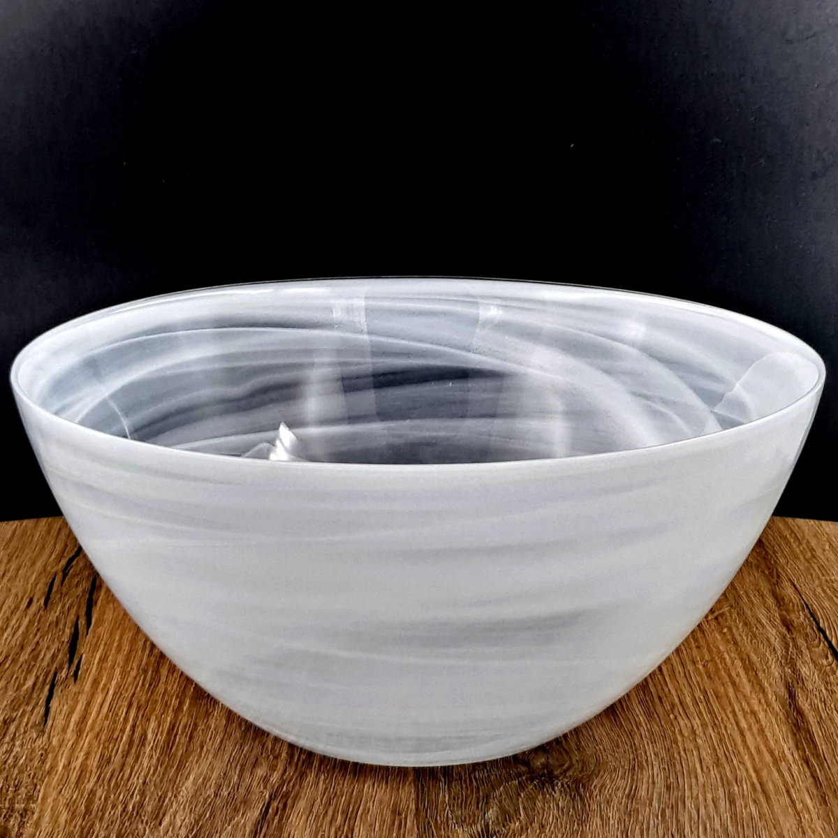 Picture of Red Pomegranate Collection 0814-0 10 in. Nuage Serving Bowl, Ivory