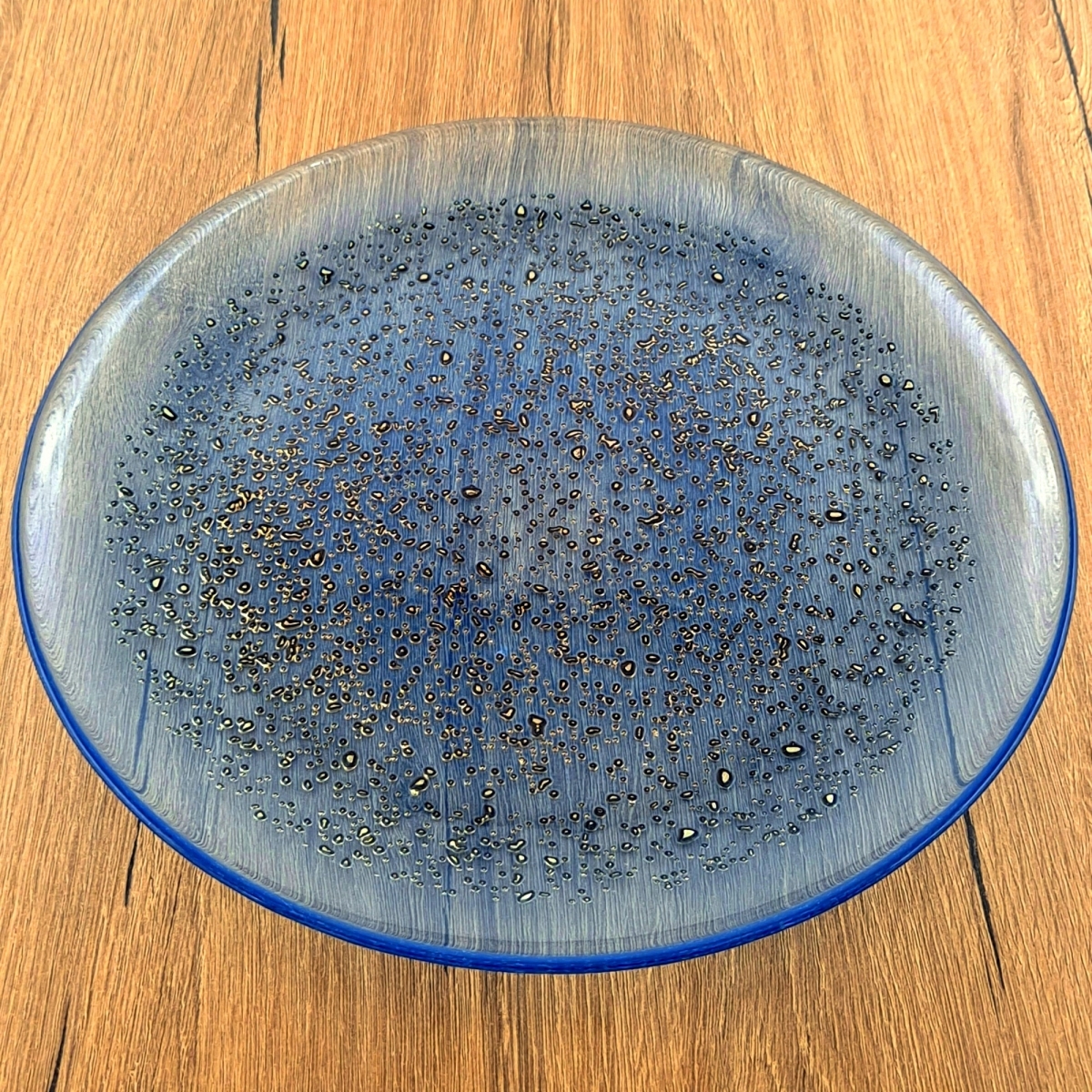 Picture of Red Pomegranate Collection 0962-7 11 in. Isla Dinner Plate, Indigo & Bronze