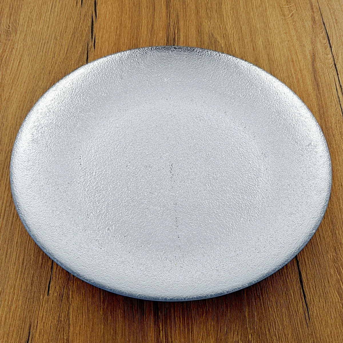 Picture of Red Pomegranate Collection 4972-2 11 in. Aura Dinner Plates, Silver - Set of 4