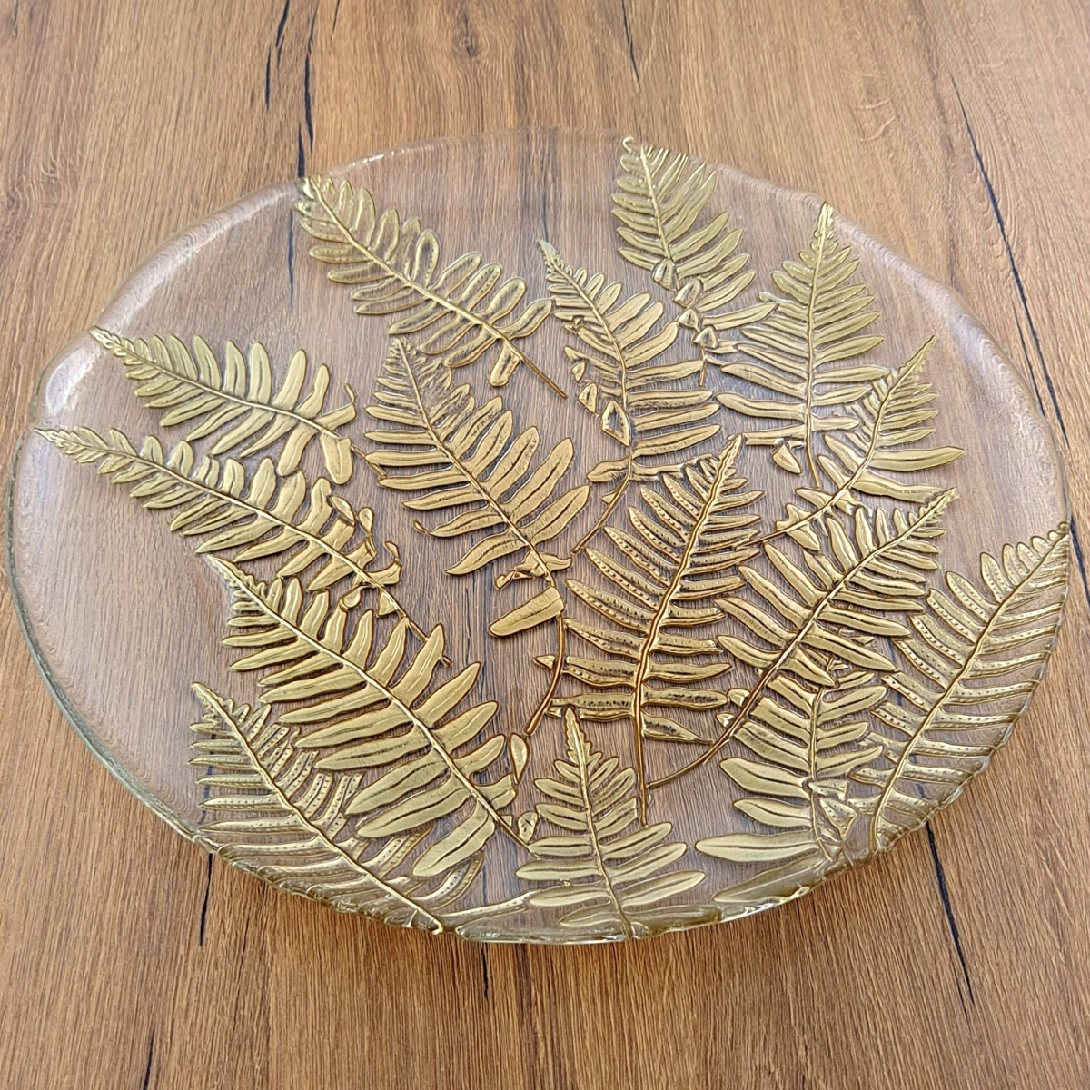 7553-1 13 in. Fern Charger Plate, Gold -  RED POMEGRANATE COLLECTION