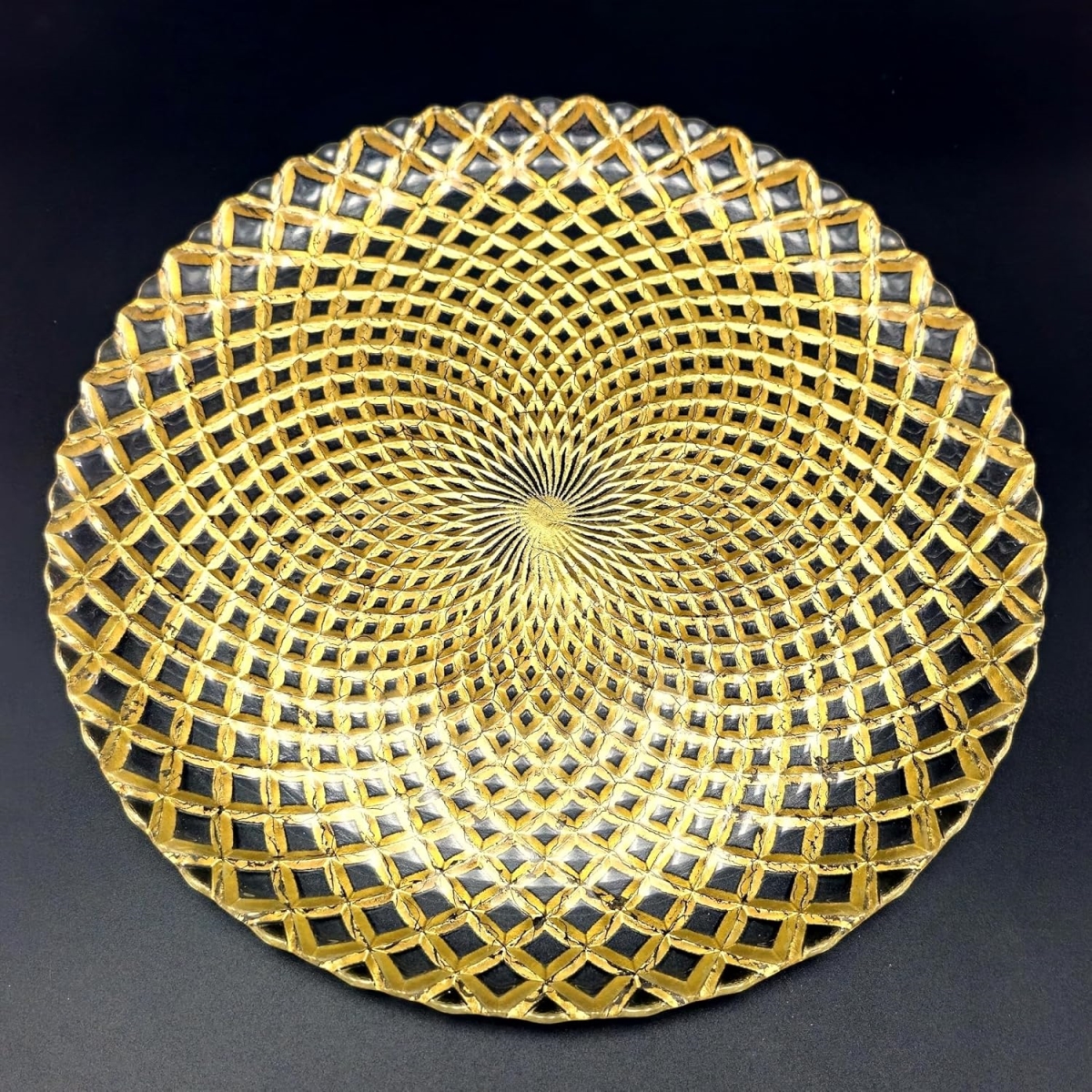 Picture of Red Pomegranate Collection R1253-1 Pavo Gilded Glass Dinner Plate, Gold