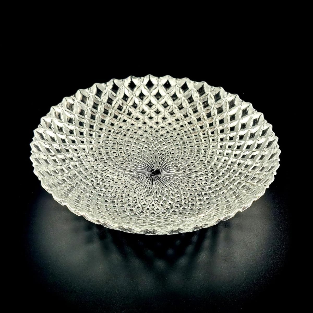 Picture of Red Pomegranate Collection R1454-2 Pavo Gilded Glass Soup Plate, Silver - Set of 4