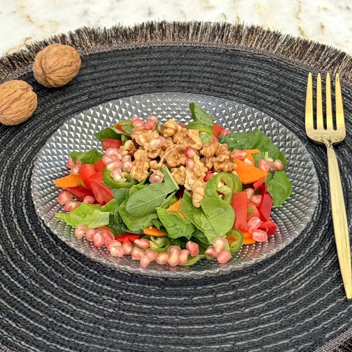 Picture of Ramart Studio Glass R1712-0 7.5 in. Marquis Salad Plate Set