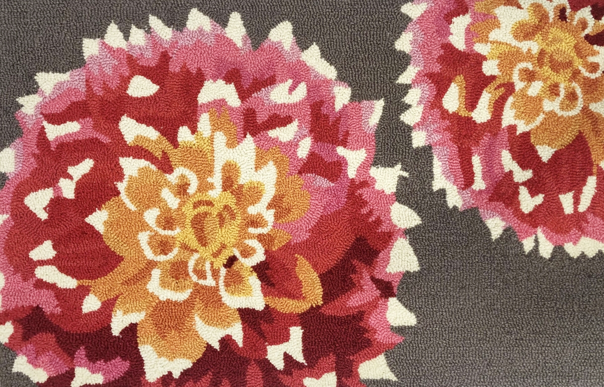 30 x 48 in. Heirloom Dahlia Rug - Grey