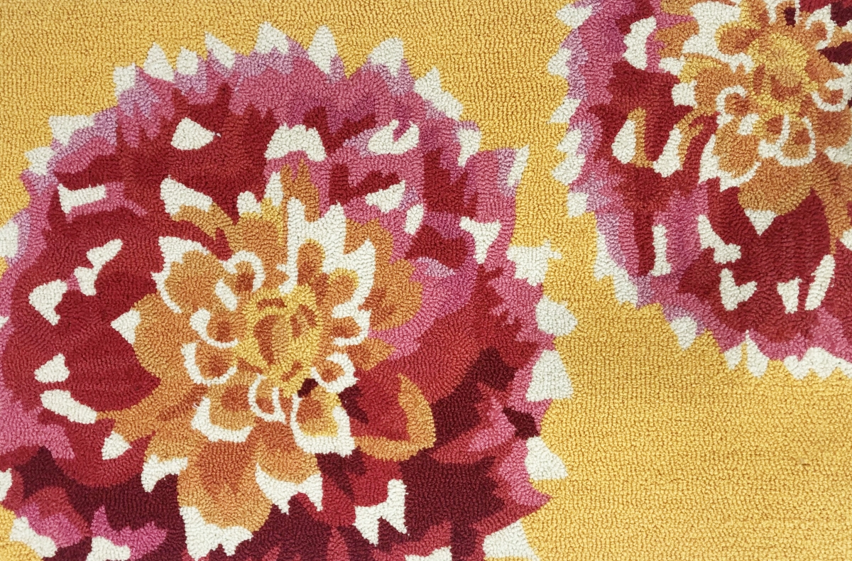 30 x 48 in. Heirloom Dahlia Rug - Yellow