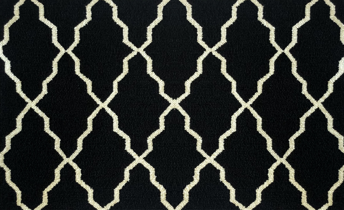 30 x 48 in. Link Lattice Rug - Black