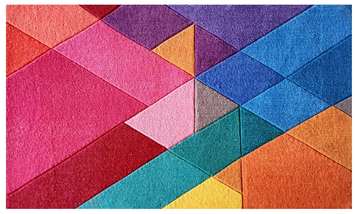 Picture of The Rug Market 74193B Triangular Rainbow Size 2.8X4.8