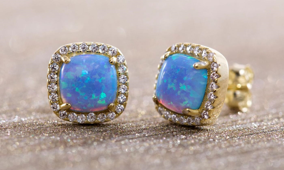 Picture of Alily Jewelry HAI-E024-GOLD Opal Created 1.00 CT Stud Earring with Austrian Crystal in 14K Gold Plated